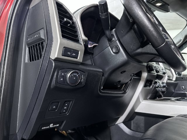 Used 2019 Ford F350 Lariat w/ Lariat Ultimate Package AWD/4WD image 18