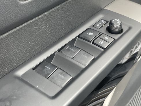 Used 2025 Toyota Tundra Limited w/ TRD Off-Road Package AWD/4WD image 10