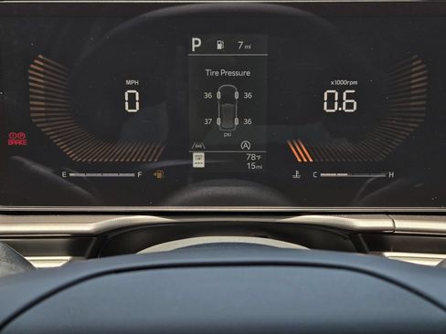 New 2026 Kia Sportage EX FWD image 13
