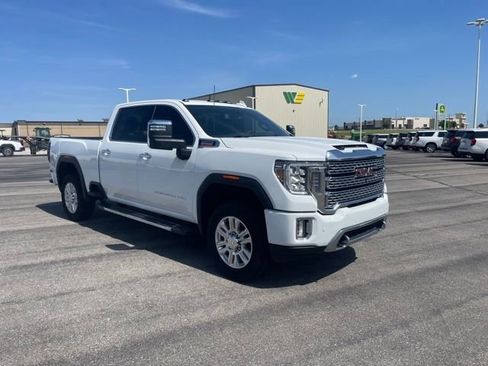 Used 2021 GMC Sierra 2500 Denali image 3