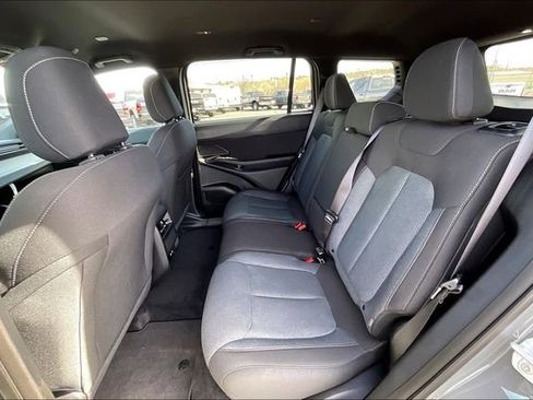 New 2026 Jeep Cherokee Laredo image 10