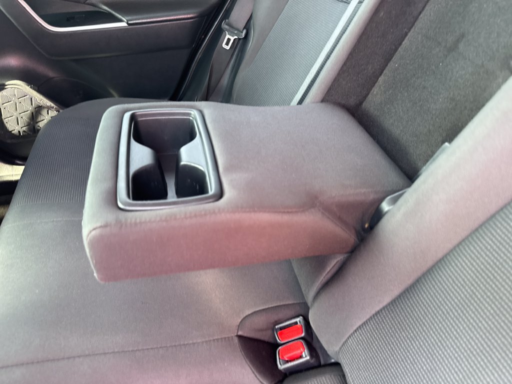 Used 2021 Toyota RAV4 LE AWD/4WD image 37
