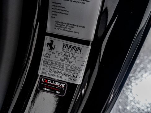 Used 2019 Ferrari Portofino image 58