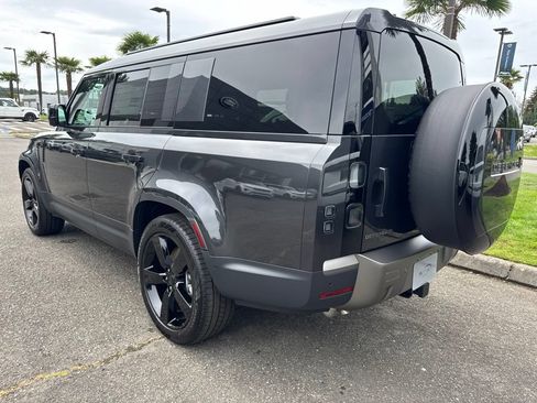 New 2026 Land Rover Defender 130 S AWD/4WD image 3