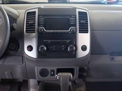 Used 2015 Nissan Frontier Desert Runner RWD image 53