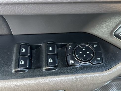 Certified 2020 Ford Expedition XLT w/ Equipment Group 202A RWD image 19