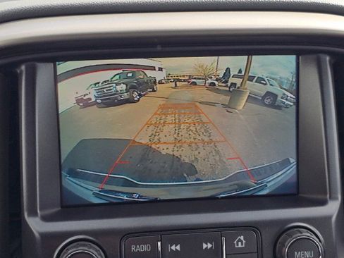 Used 2017 Chevrolet Colorado Z71 AWD/4WD image 36