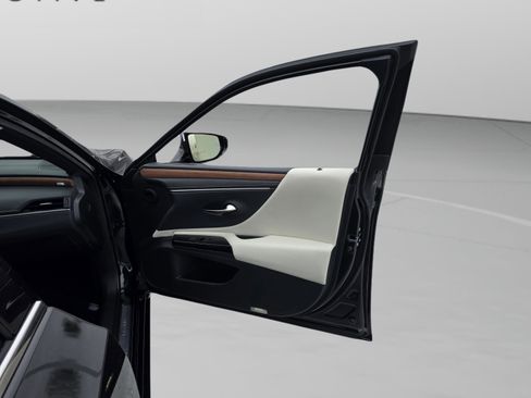 New 2025 Lexus ES 350 w/ Premium Package image 26