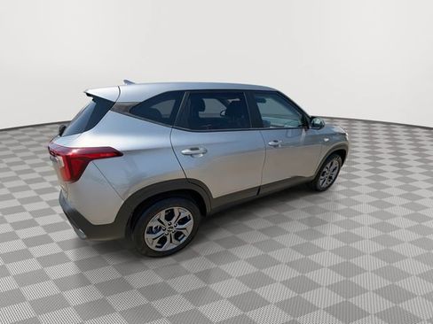 Certified 2024 Kia Seltos LX AWD/4WD image 10