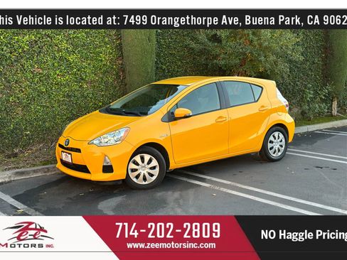 Used 2014 Toyota Prius C Two image 12
