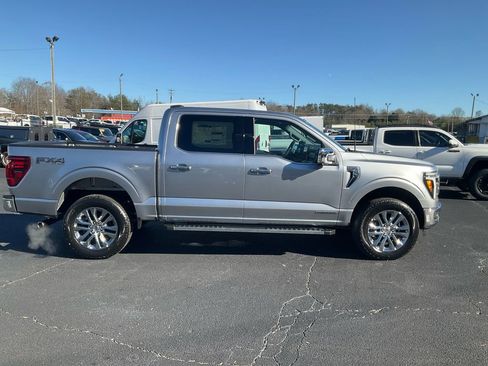 New 2025 Ford F150 Lariat w/ Equipment Group 501A Mid image 4