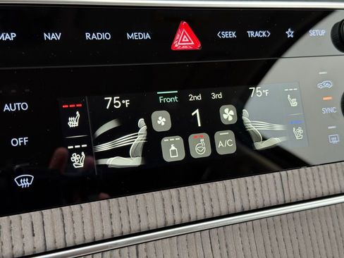 New 2026 Genesis GV80 3.5T Advanced image 39