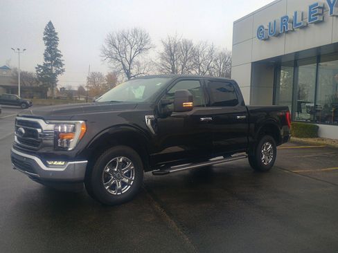 Certified 2022 Ford F150 XLT w/ Equipment Group 302A High image 3