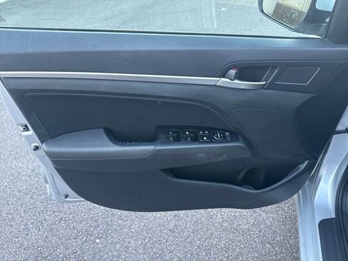 Used 2019 Hyundai Elantra Value Edition w/ Cargo Package image 10