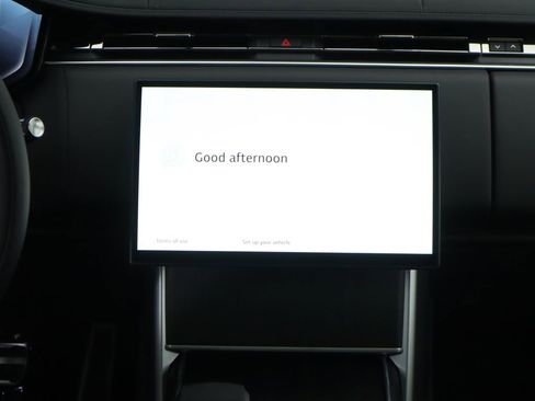 New 2026 Land Rover Range Rover SE image 14