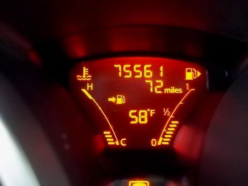 Used 2012 Nissan Juke SL image 19