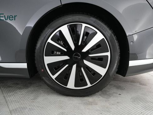 Used 2023 Lucid Air Grand Touring AWD/4WD image 9