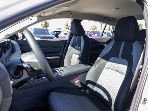 New 2026 Nissan Sentra SV image 17