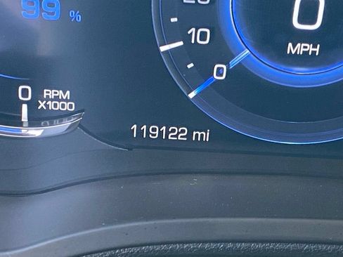 Used 2019 Cadillac Escalade Platinum AWD/4WD image 14