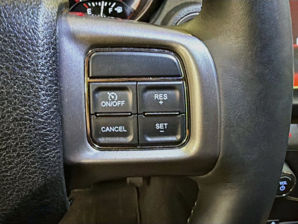 Used 2015 Dodge Journey Crossroad w/ Flexible Seating Group AWD/4WD image 13