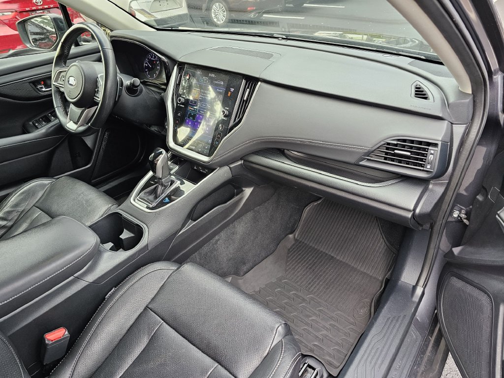 Used 2022 Subaru Outback Premium AWD/4WD image 11