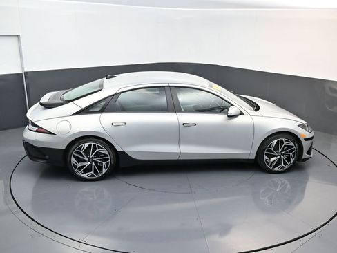 Certified 2023 Hyundai Ioniq 6 SEL image 16