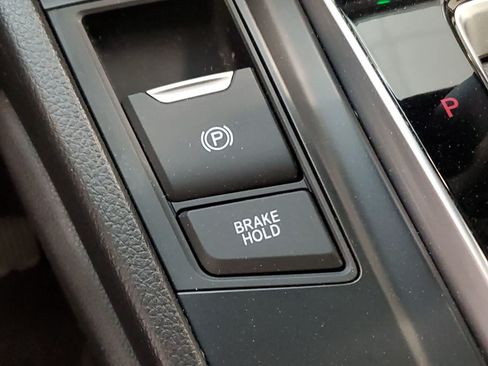 Used 2019 Honda CR-V EX image 31