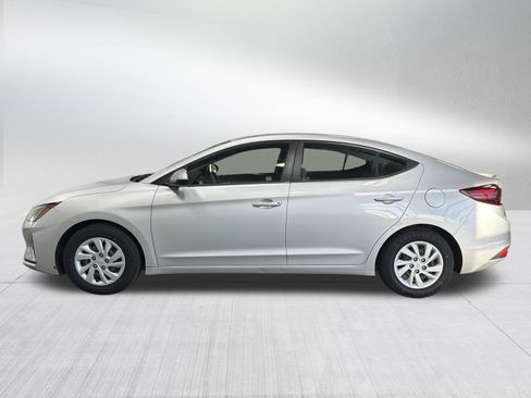 Used 2020 Hyundai Elantra SE w/ Cargo Package (C1) image 4