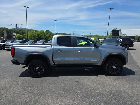 Used 2023 GMC Canyon Elevation RWD image 2