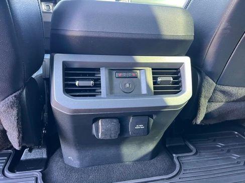 Used 2024 Ford F450 Lariat w/ Lariat Ultimate Package image 28