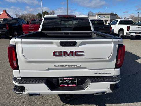 Used 2024 GMC Sierra 1500 Denali w/ Denali Reserve Package image 6