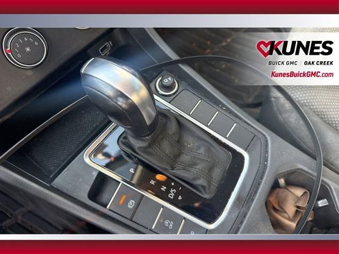 Used 2019 Volkswagen Jetta S image 35