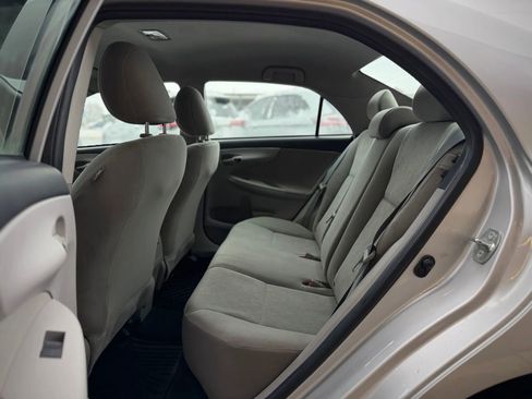 Used 2012 Toyota Corolla L image 14