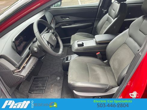 Used 2023 Nissan Ariya FWD image 21