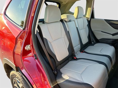Used 2021 Subaru Forester Premium image 26