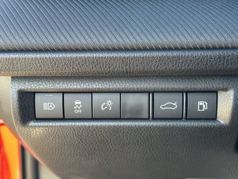 Used 2026 Toyota Camry Hybrid w/ Convenience Package FWD image 25