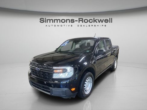 Used 2022 Ford Maverick XL FWD image 1