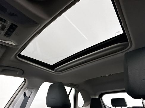 Certified 2019 Toyota RAV4 XLE image 6