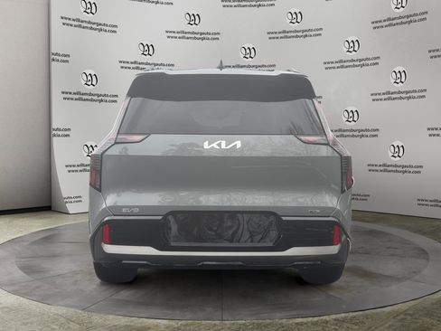 New 2026 Kia EV9 GT-Line image 4