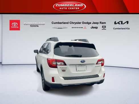 Used 2015 Subaru Outback 2.5i Limited image 7