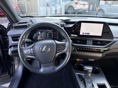 Used 2024 Lexus UX 250h FWD image 20