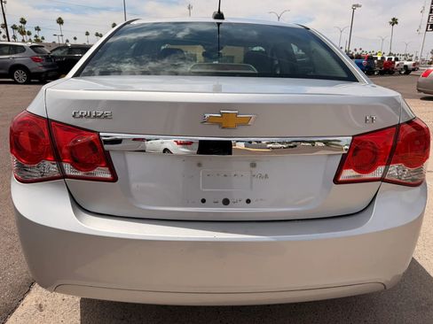 Used 2015 Chevrolet Cruze LT FWD image 6