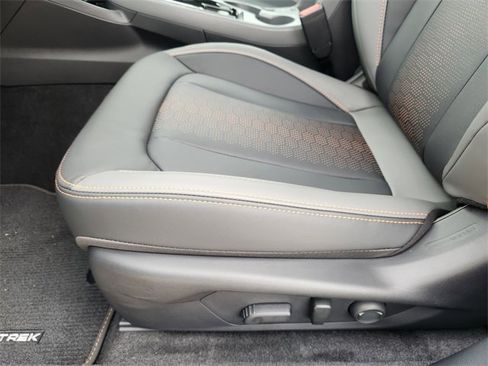 New 2026 Subaru Crosstrek 2.5i Limited image 18