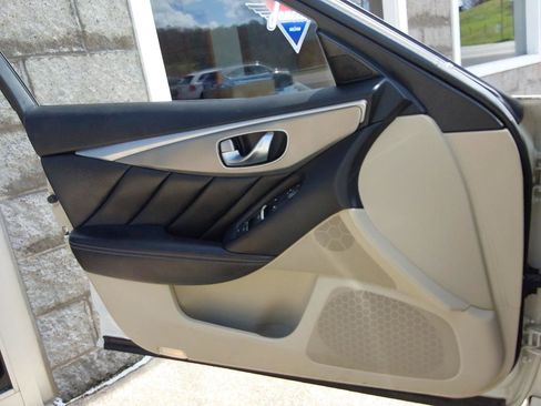 Used 2015 INFINITI Q50 Premium w/ Navigation Package image 27