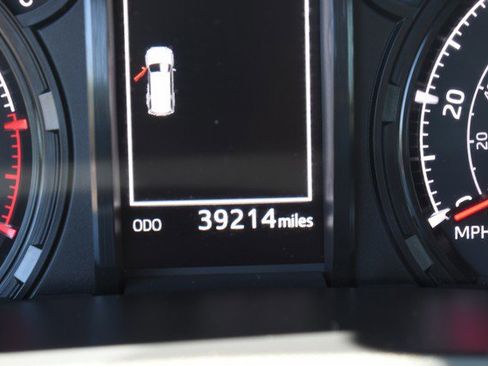 Certified 2024 Toyota 4Runner SR5 Premium w/ Moonroof Package image 33