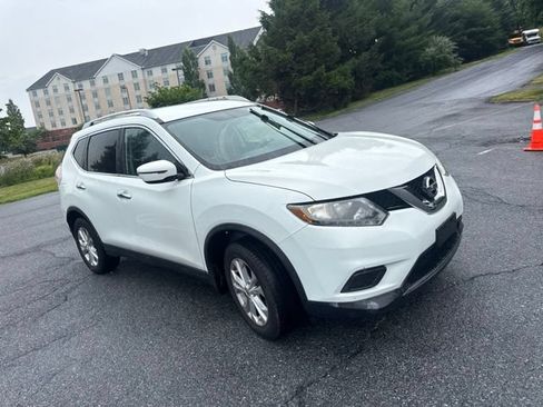 Used 2016 Nissan Rogue SV AWD/4WD image 3
