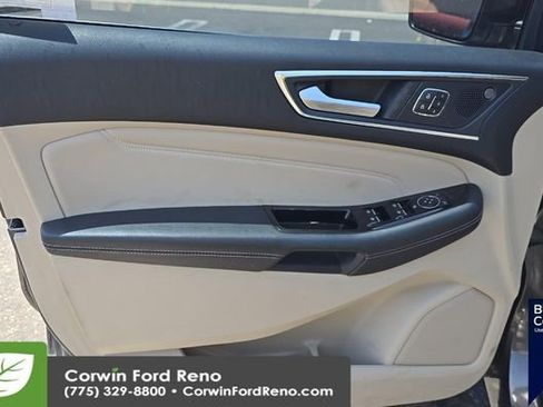 Used 2019 Ford Edge Titanium AWD/4WD image 11