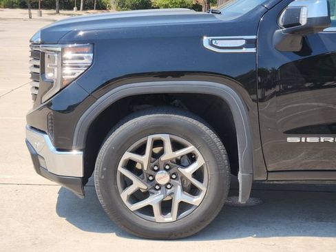 Used 2024 GMC Sierra 1500 SLT RWD image 8