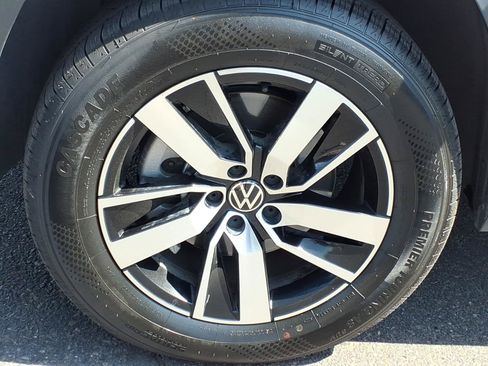 Used 2022 Volkswagen Atlas SE AWD/4WD image 9