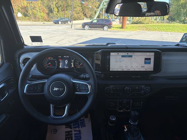 Certified 2026 Jeep Wrangler Unlimited Sahara AWD/4WD image 16
